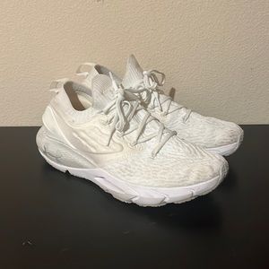 Under Armour Hovr Phantom 2 shoes size 10.5